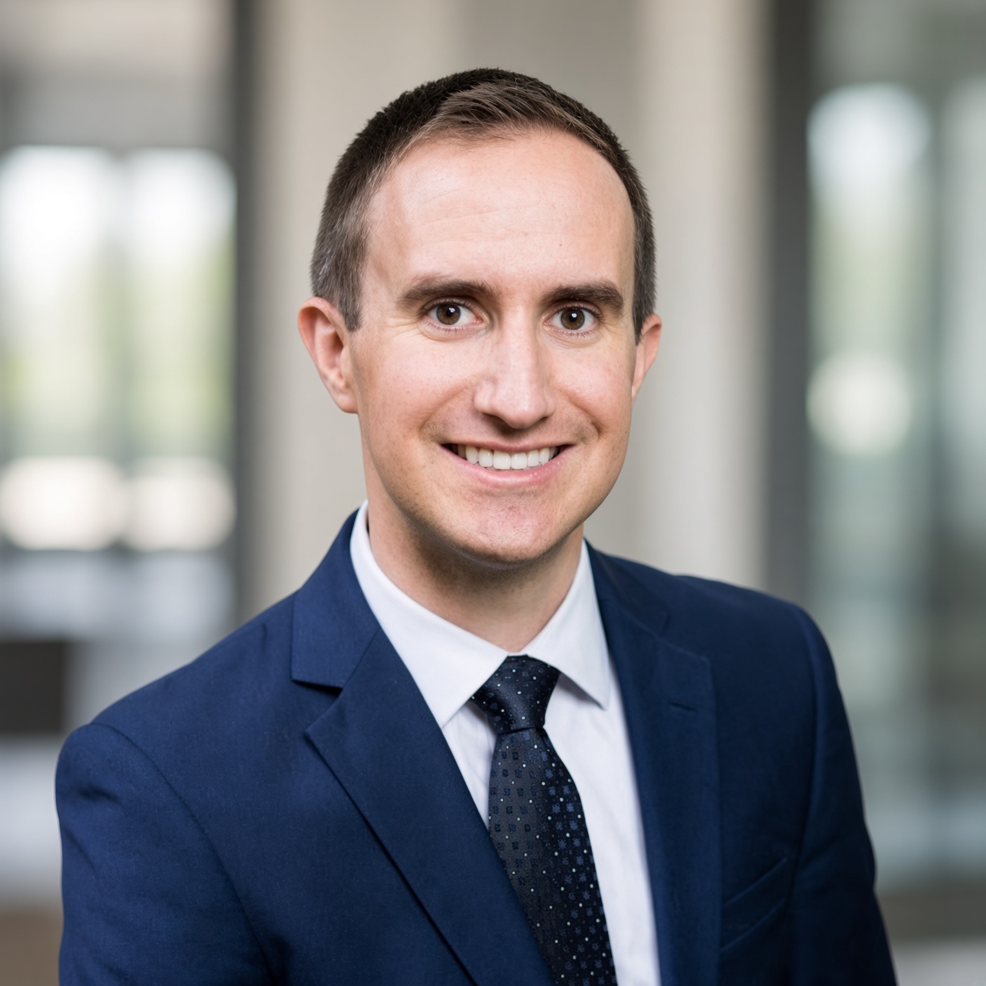 Who Is Morgan Housel? Exploring His Journey, Core Philosophy, and Bestselling Books